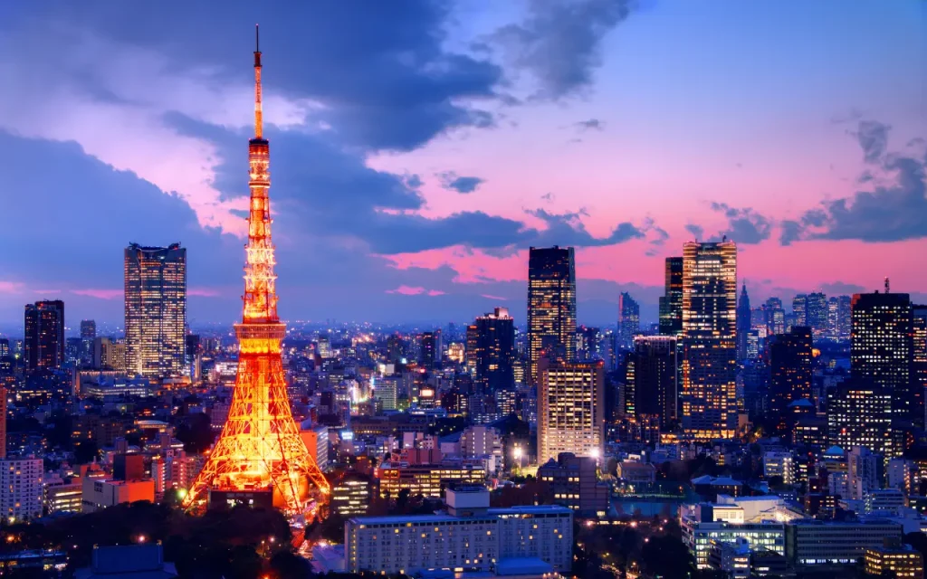 Tokyo au coucher du soleil Tokyo Tower illuminée au coucher du soleil dans la skyline de Tokyo au Japon